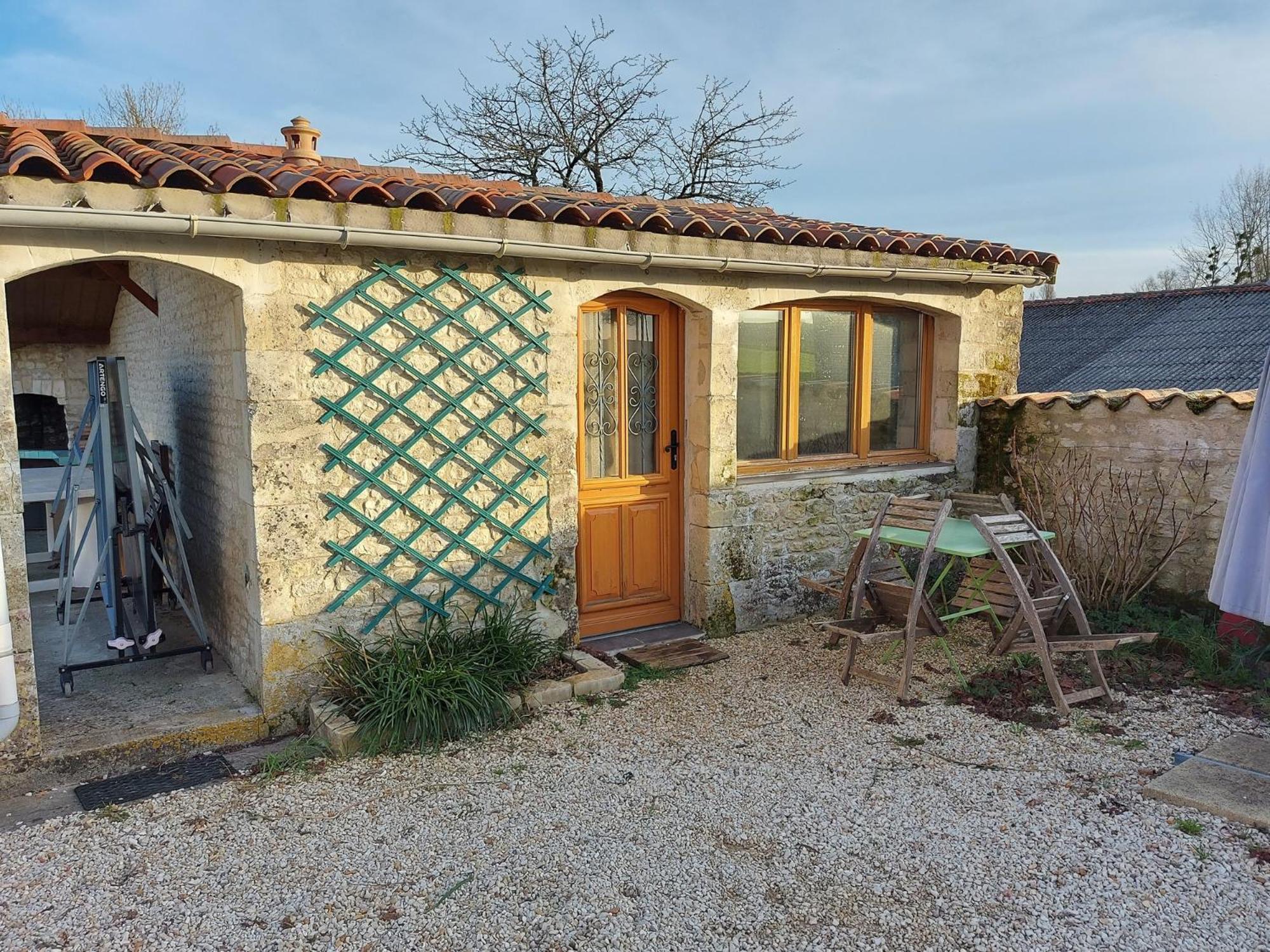 Les Roses De Jonzac Villa Mortiers Buitenkant foto